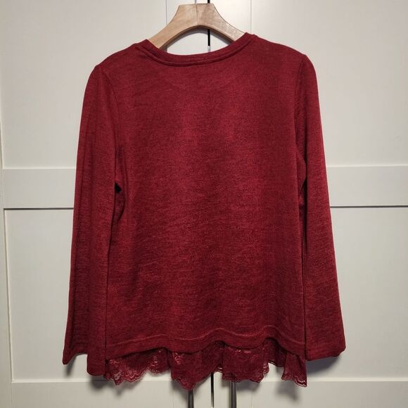 DG2 Diane Gilman Red long sleeved Shirt With Lace Trim Size medium - Picture 10 of 10